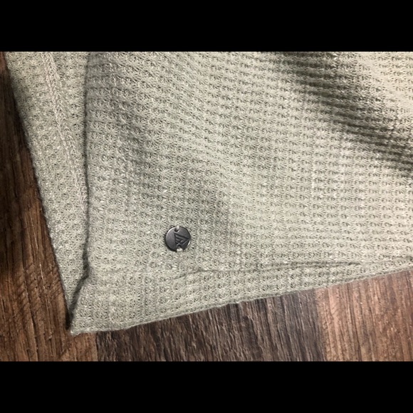 Brand new rip zone tank top with tags - Picture 2 of 4